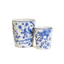 Load image into Gallery viewer, Two&#39;s Company Blue and White Blossom Bird Set of 2 Cachepots / Vases
