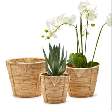 Load image into Gallery viewer, Two&#39;s Company Bati Set of 3 Conical Baskets
