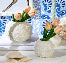 Load image into Gallery viewer, Two&#39;s Company Set of 3 White Sea Urchin Vases
