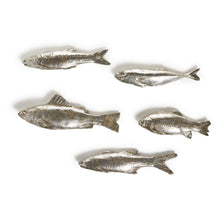 Load image into Gallery viewer, Two&#39;s Company Silver Stream Set of 5 Decorative Fish
