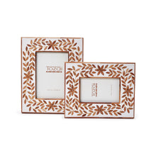 Load image into Gallery viewer, Tozai Home Tea Leaves Set of 2 Photo Frames (4&quot; x 6&quot; and 5&quot; x 7&quot;)
